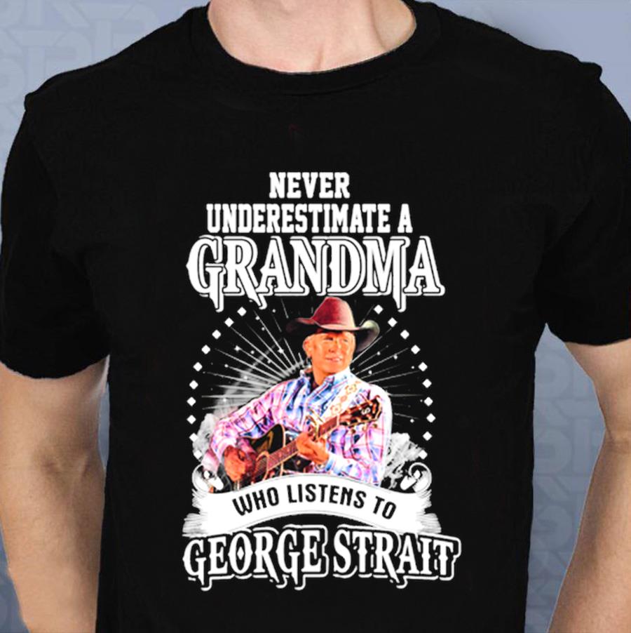 Never Underestimate A Grandma Who Is Also A New York Rangers Fan T-Shirt -  TeeNaviSport